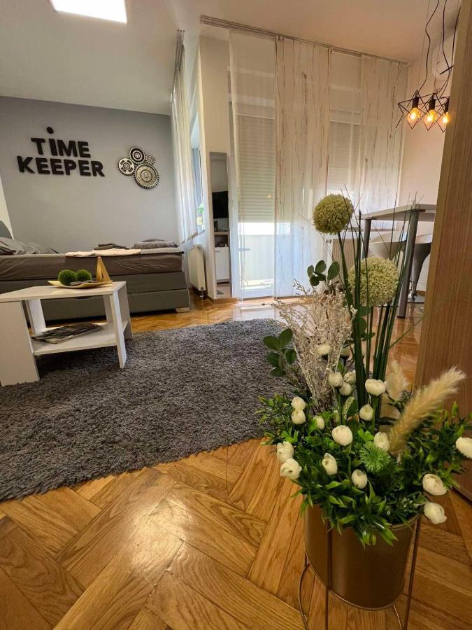 Appartamento TIME KEEPER - SELF check in Ossero Esterno foto