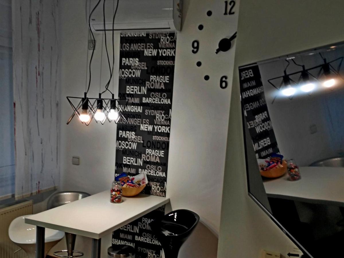 Appartamento TIME KEEPER - SELF check in Ossero Esterno foto